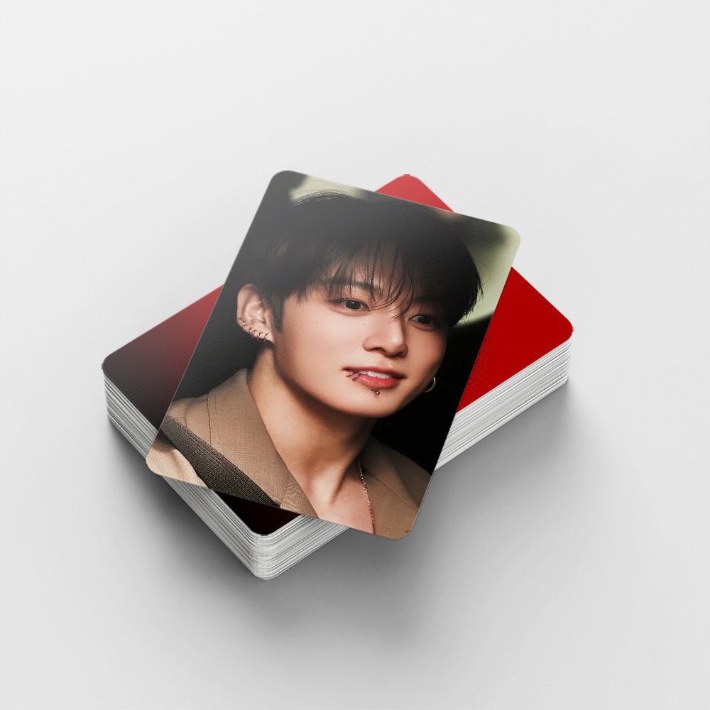 JUNGKOOK PHOTOCARDS 92 STÜCK (60 PHOTOCARDS + 32 STICKER)