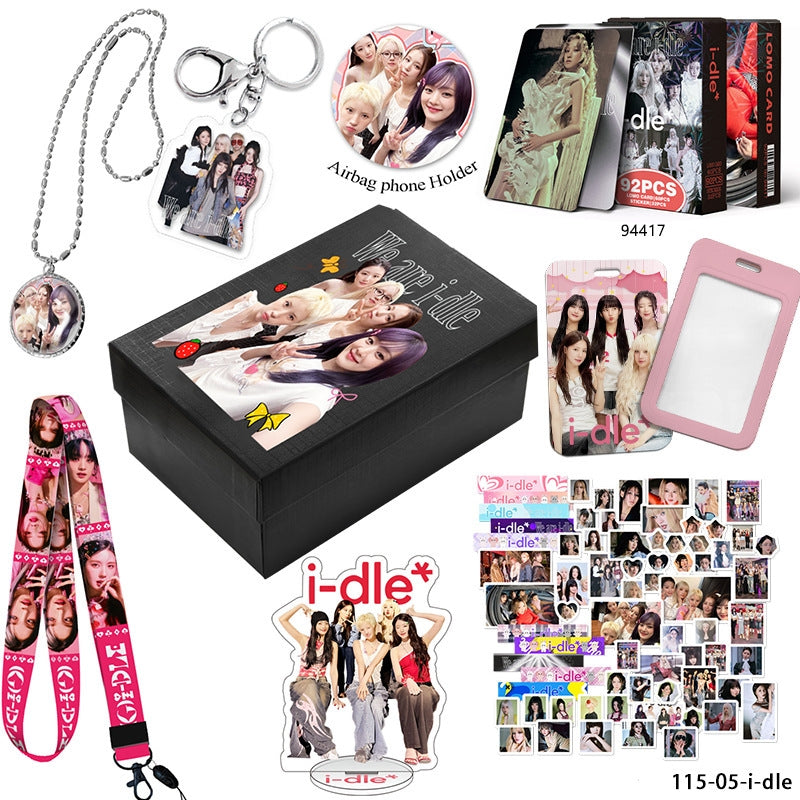 IDLE BOX WITH VARIOUS ITEMS