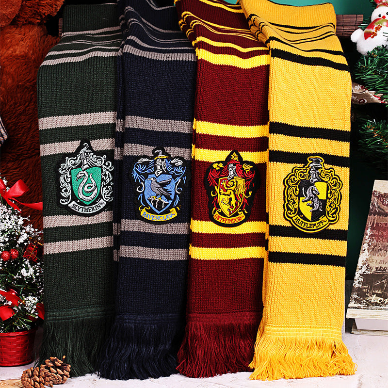 HARRY POTTER HOGWARTS SCARF