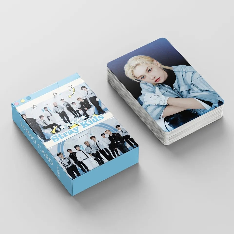 KIT WITH 55 STRAY KIDS PHOTOCARDS