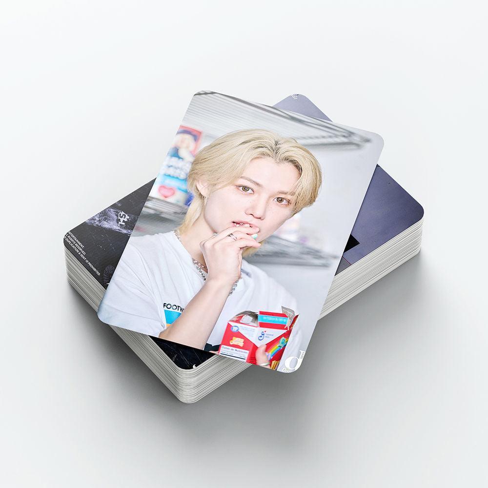 CAJA CON 55 TARJETAS FOTOGRÁFICAS STRAY KIDS 5 ESTRELLAS