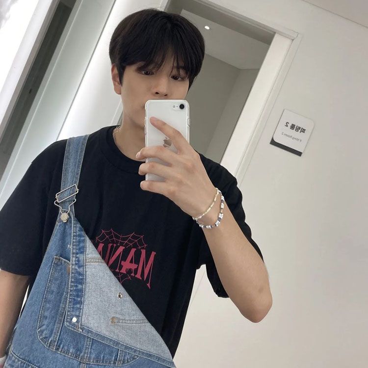 CAMISETA STRAY KIDS MANIAC 100% ALGODÃO