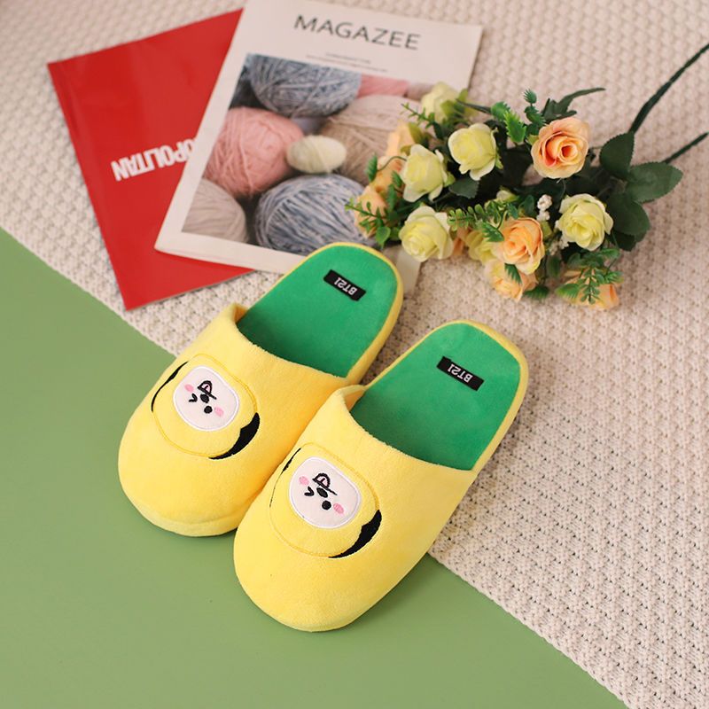 BT21 SLIPPERS