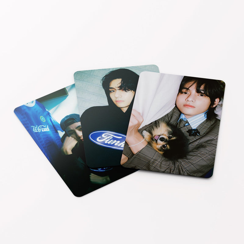 KIT WITH 55 PHOTOCARDS V LAYOVER