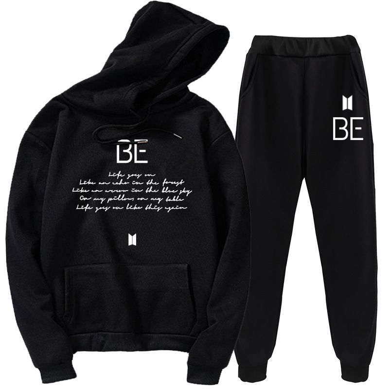 CONJUNTO DE SUDADERA Y PANTALÓN BTS BE