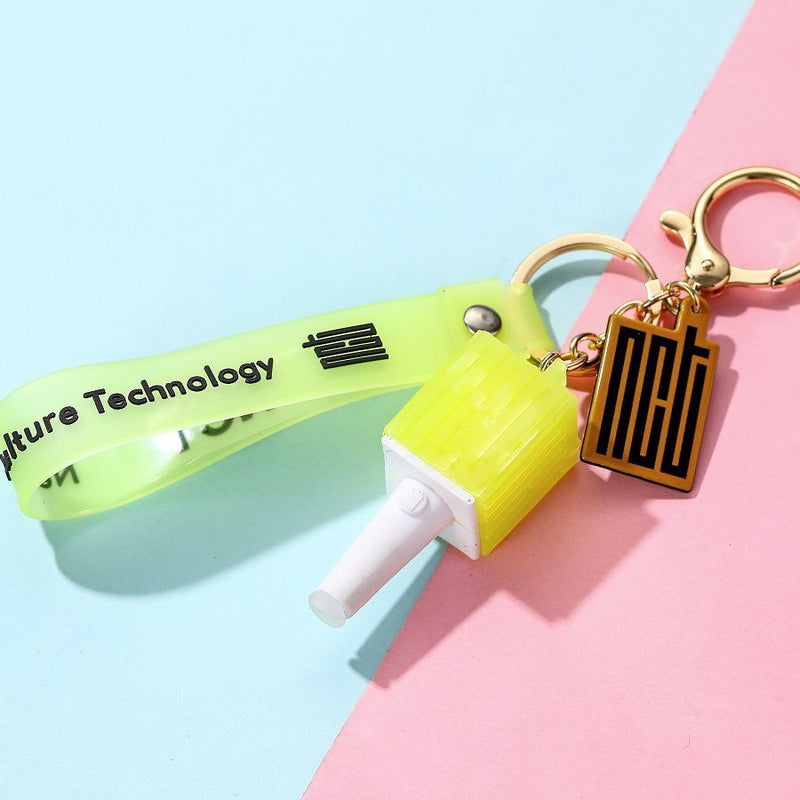 LIGHTSTICKS KEYRINGS VARIOUS KPOP GROUPS