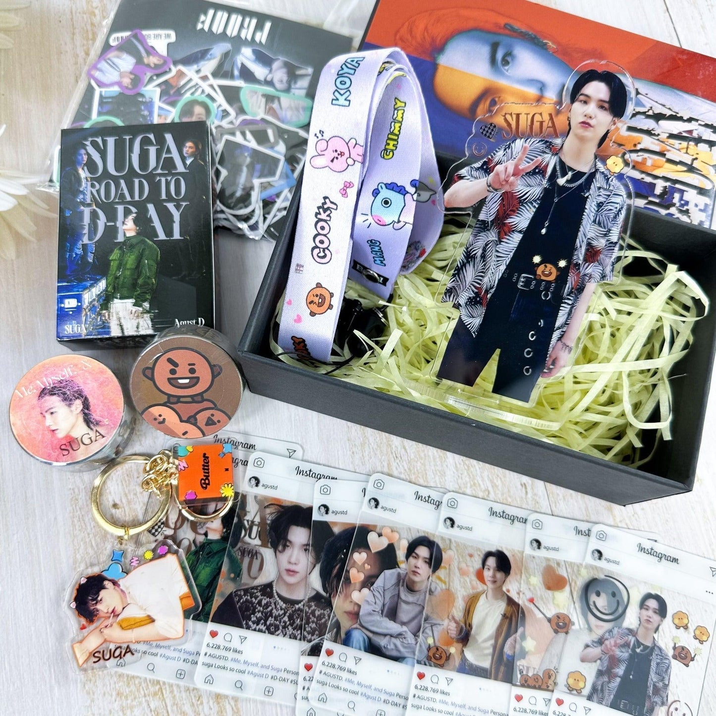 SUGA D'DAY KIT WITH 159 PIECES (BOX WITH VARIOUS ITEMS!)