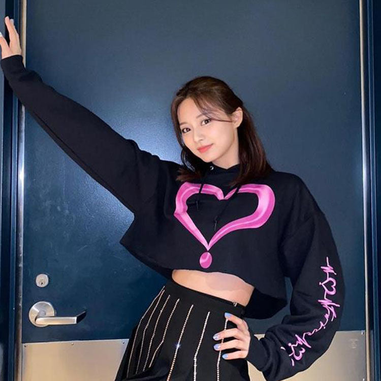 TWICE 4. WELTTOURNEE III KAPUZENPULLI UND HOSE SET