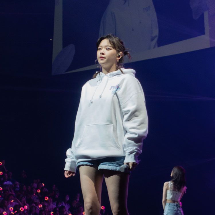 TWICE 5TH WORLD TOUR READY TO BE HOODIES