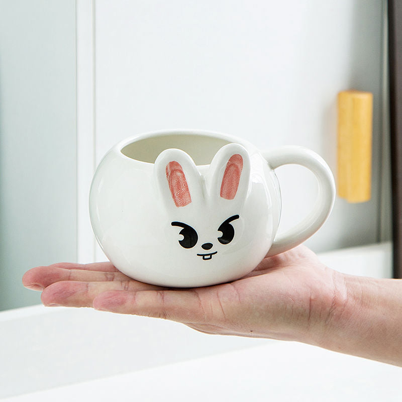 TAZA DE CERÁMICA PINTADA A MANO CON LA MARCA LEEBIT DE STRAY KIDS