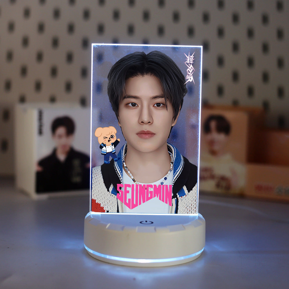 STRAY KIDS LED USB COLOR CHANGING LIGHTS (7 COLORS) all members!