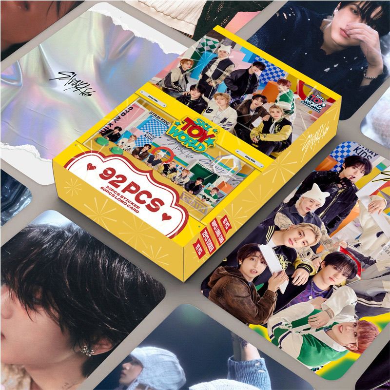 KITS 92 PCS (60 PHOTOCARDS + 32 STICKERS) STRAY KIDS TOY WORLD