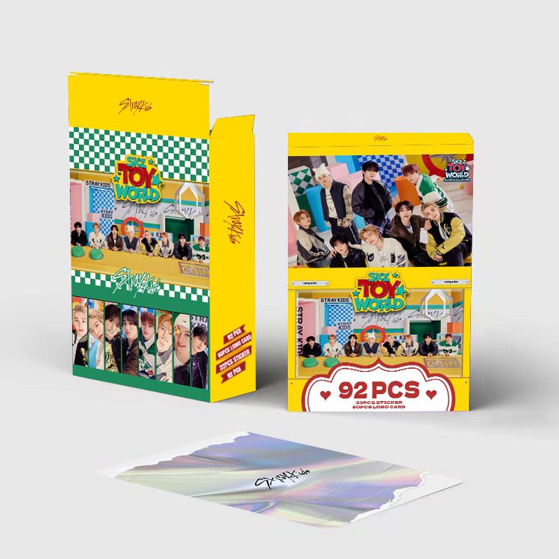 KITS 92 PCS (60 PHOTOCARDS + 32 STICKERS) STRAY KIDS TOY WORLD