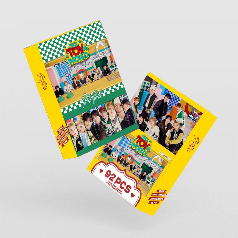 KITS 92 PCS (60 PHOTOCARDS + 32 STICKERS) STRAY KIDS TOY WORLD