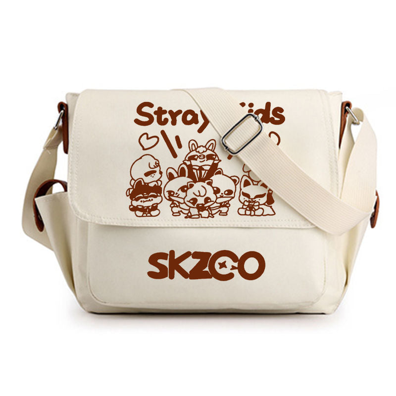 BOLSA SKZOO STRAY KIDS (blanco y negro)