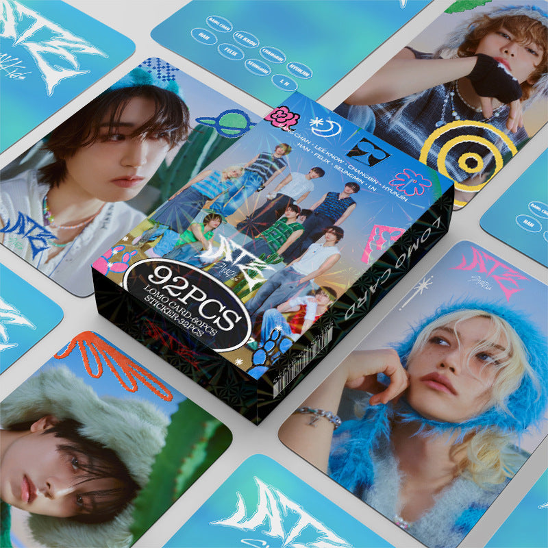 STRAY KIDS VARIOUS KITS 92 PCS (60 PHOTOCARDS + 32 STICKERS)