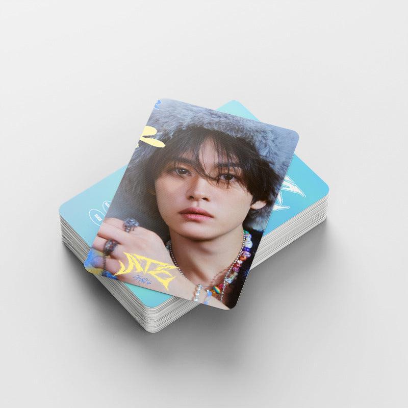 STRAY KIDS VARIOS KITS 92 UDS (60 TARJETAS FOTOGRÁFICAS + 32 PEGATINAS)