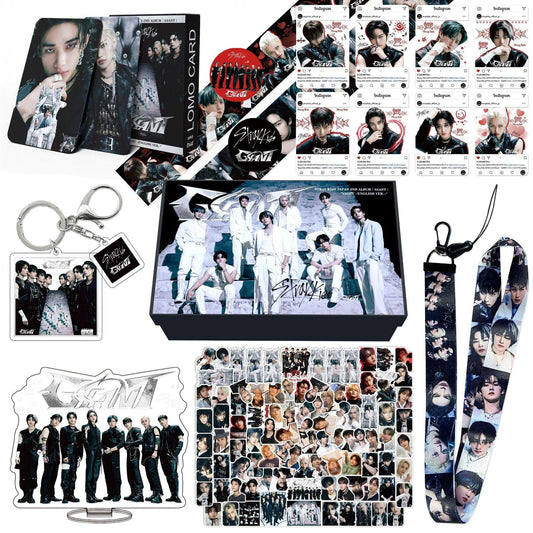 KIT GIGANTE STRAY KIDS CON 165 PIEZAS (¡CAJA DE REGALO CON VARIOS ARTÍCULOS!✨)