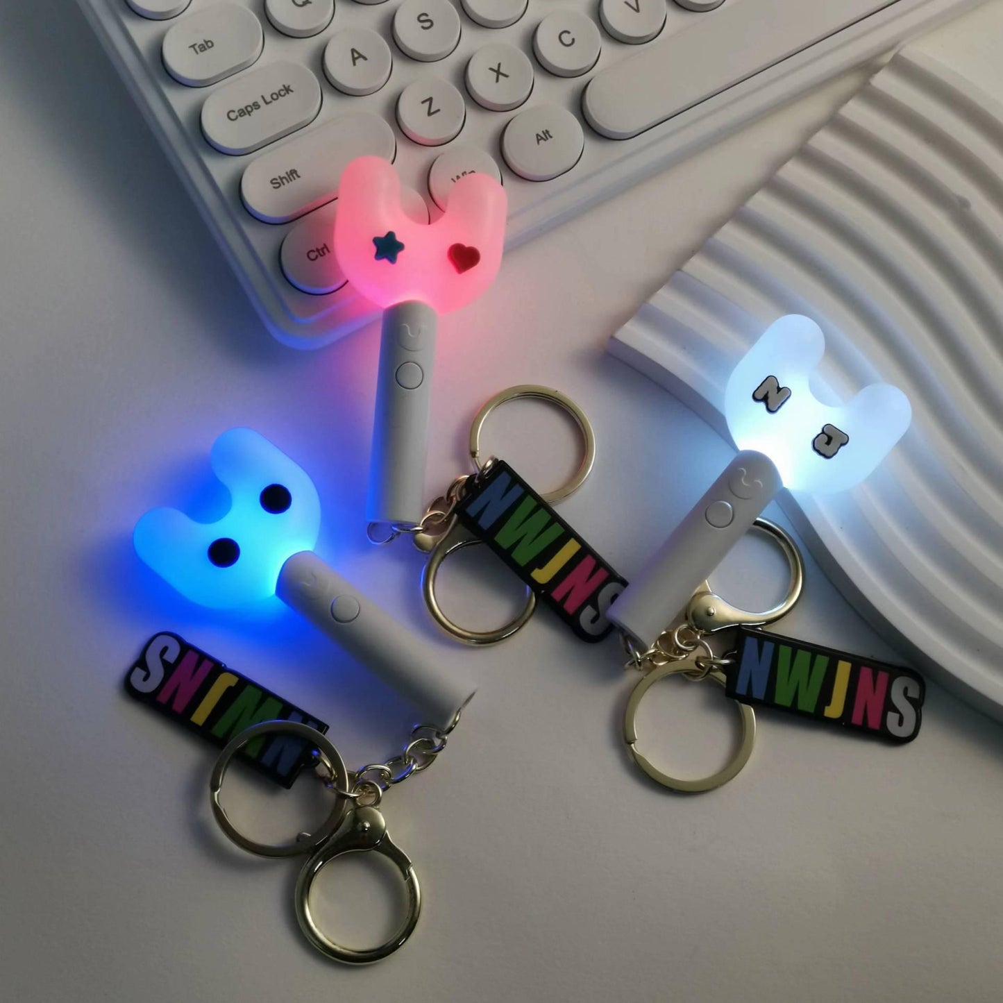 NEWJEANS LIGHTSTICK LED KEYRING