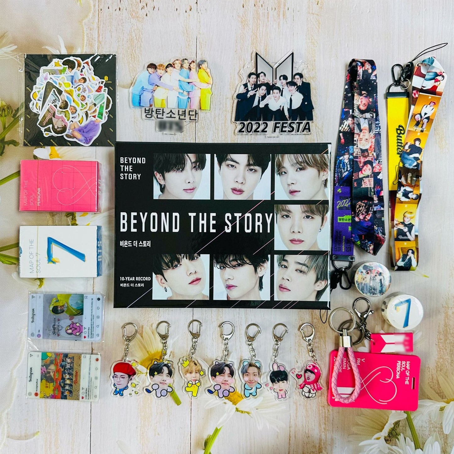 BTS BOX WITH 217 PCS (COLLECTABLE BOX - GIFTABLE WITH VARIOUS ITEMS!✨)