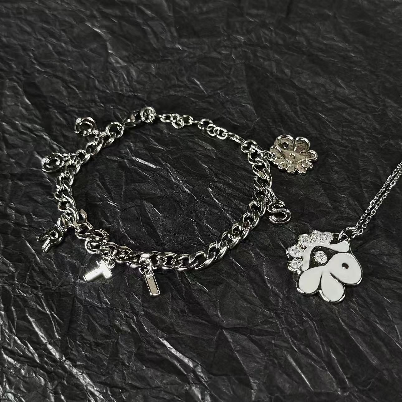 CORTIS NECKLACE + CORTIS BRACELET SET – PLANET STORE