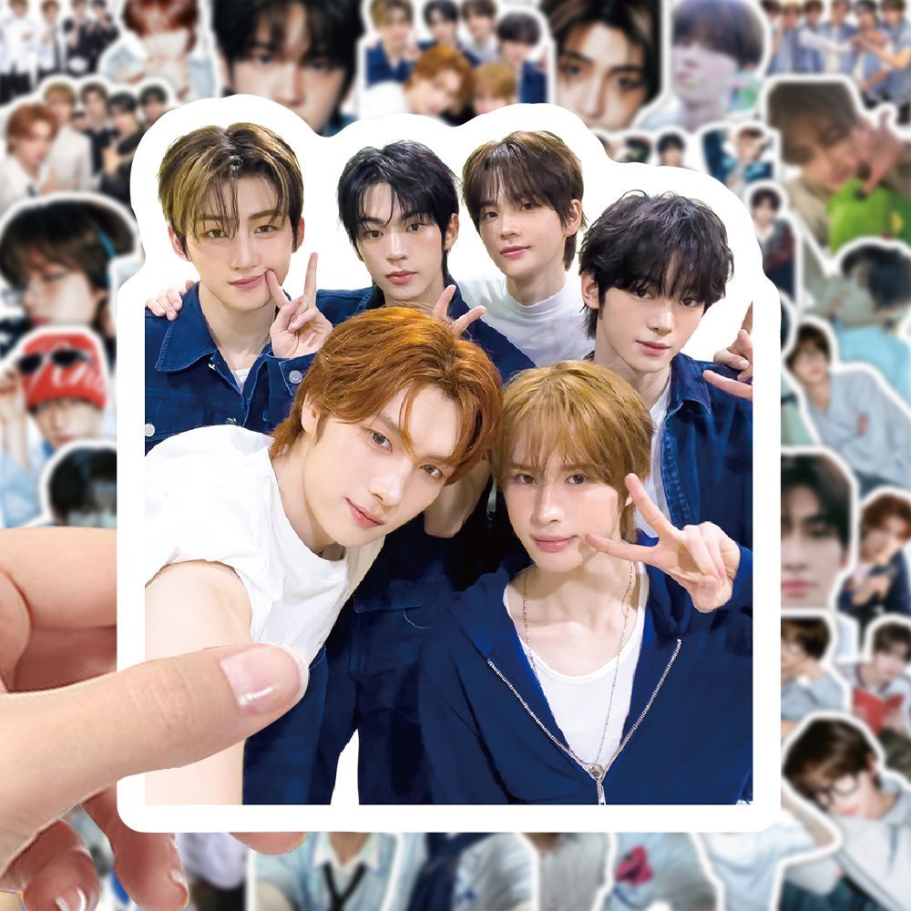 TWS STICKERS 70 PCS