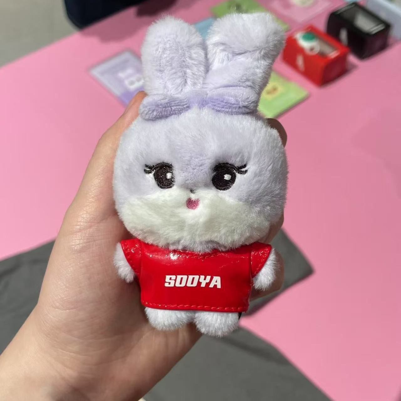BLACKPINK JUMP CHARACTER KEYRING – PLANET STORE