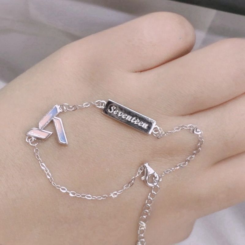 SEVENTEEN ARMBAND EDELSTAHL
