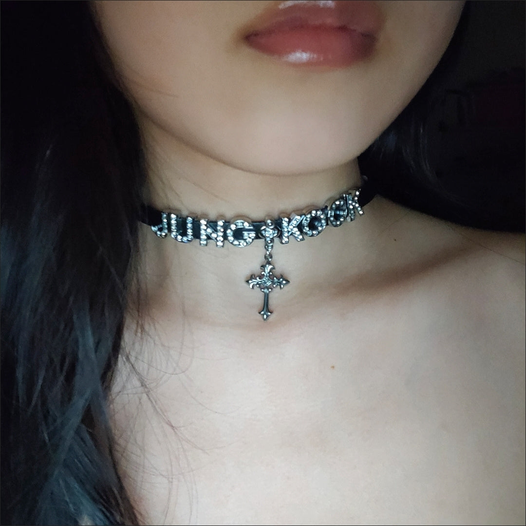 BTS JUNGKOOK CHOCKER