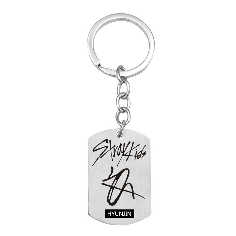 STRAY KIDS KEYCHAIN STAINLESS STEEL