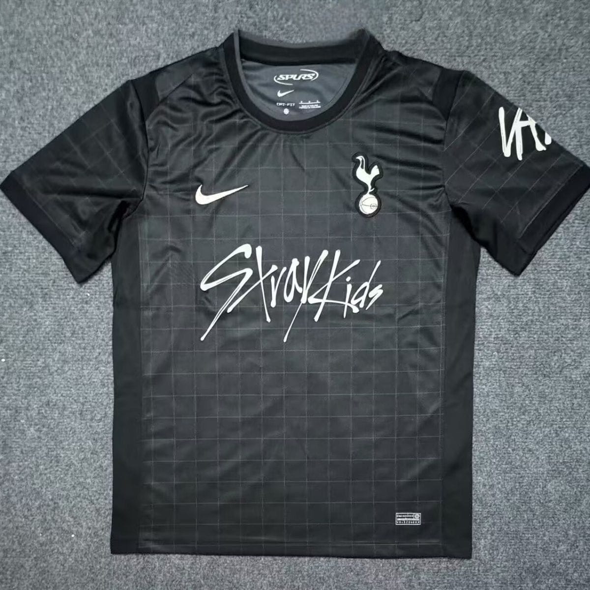 STRAY KIDS TOTTENHAM T-SHIRT – PLANET STORE