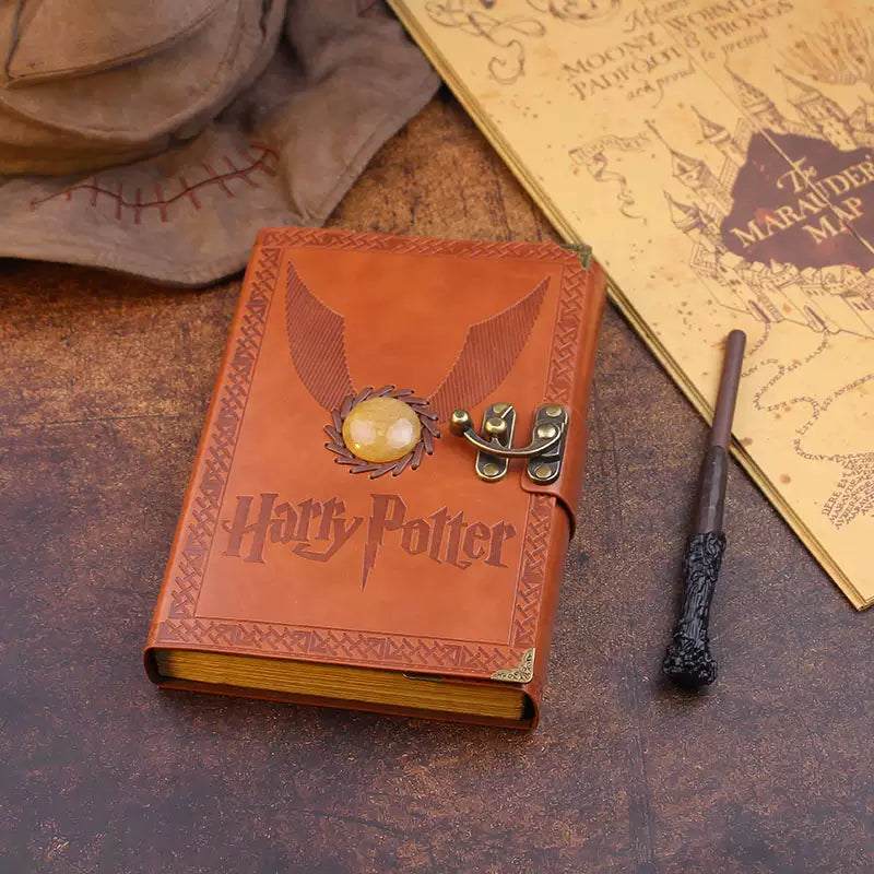 RETRO/VINTAGE BOOK FOR WRITING + HARRY POTTER PEN