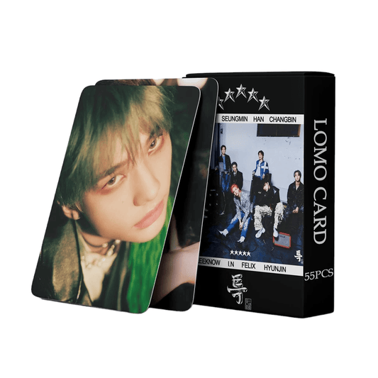 CAJA CON 55 TARJETAS FOTOGRÁFICAS STRAY KIDS 5 ESTRELLAS