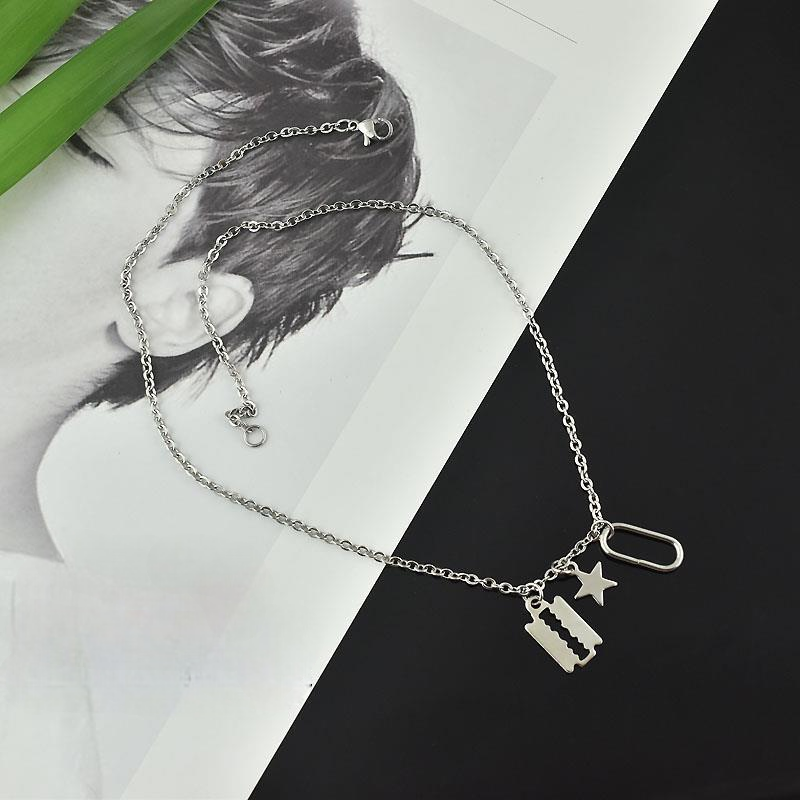 BTS V NECKLACE IN STAINLESS STEEL