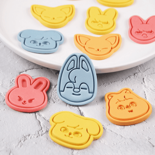 STRAY KIDS SKZOO 8 BISCUITS MOLDS