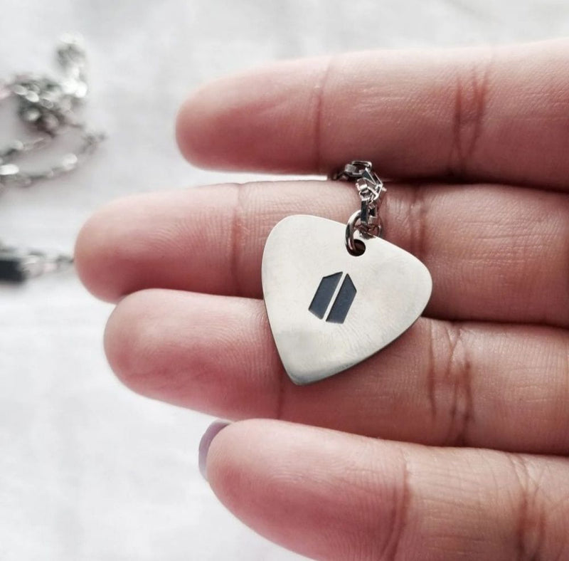 GUITAR PICK SUGA BTS STAINLESS STEEL NECKLACES