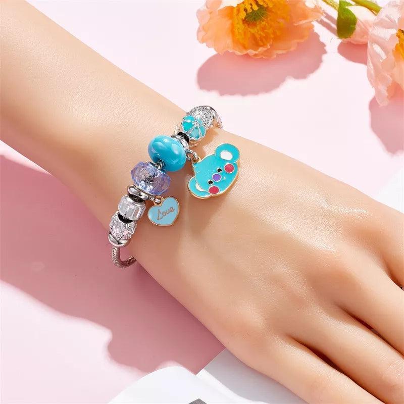 PULSERA DE ACERO INOXIDABLE CON CHARM BT21/BTS (todos los personajes)