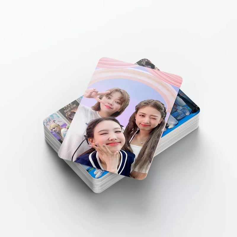 KIT WITH 55 PHOTOCARDS TWICE HARE HARE