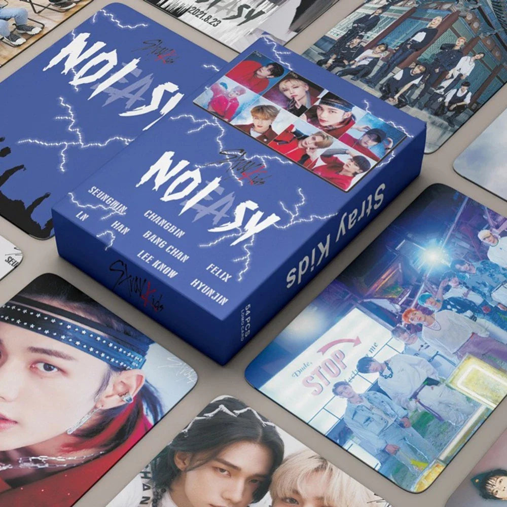 KIT CON 54 TARJETAS FOTOGRÁFICAS NO EASY DE STRAY KIDS