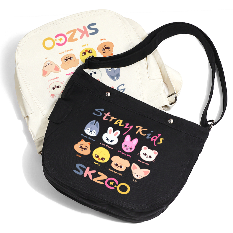 SKZOO STRAY KIDS BAG (black and white)