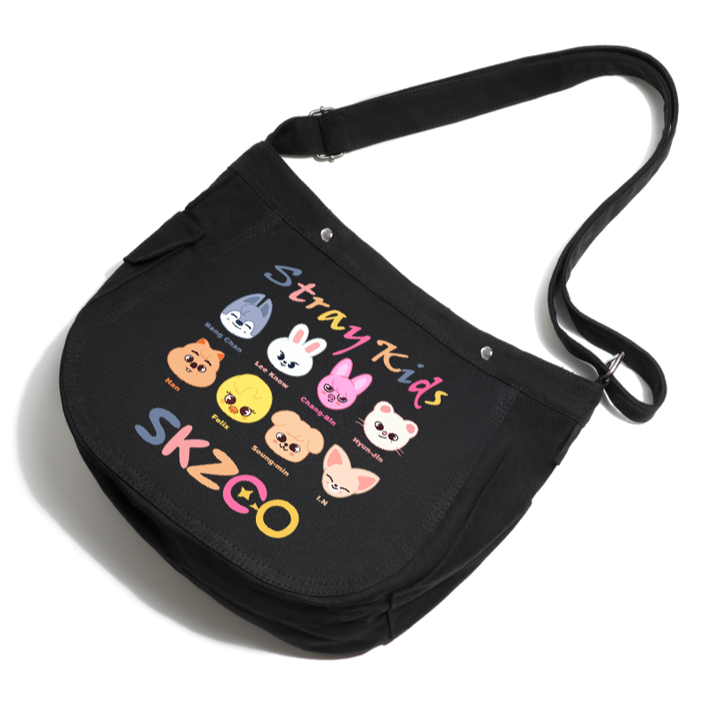 SKZOO STRAY KIDS BAG (black and white)